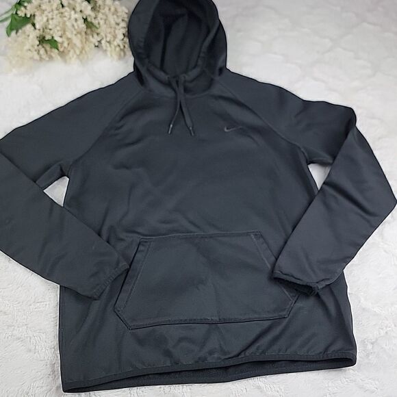 Nike Tops - NIKE Black Hoodie [SIZE MEDIUM]‎